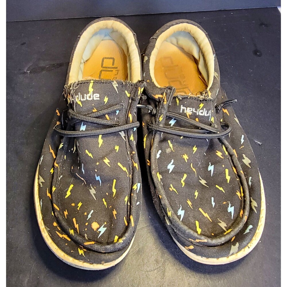 Hey Dude youthCanvas Lace-Up Sneaker Lightning Print Black EU 38 US youth 6-7